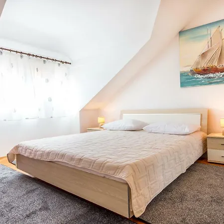 Apartment Bellevue Split